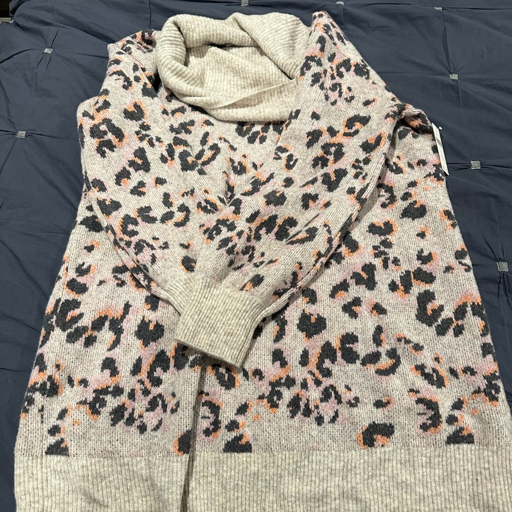 Anthropologie sweater Large.